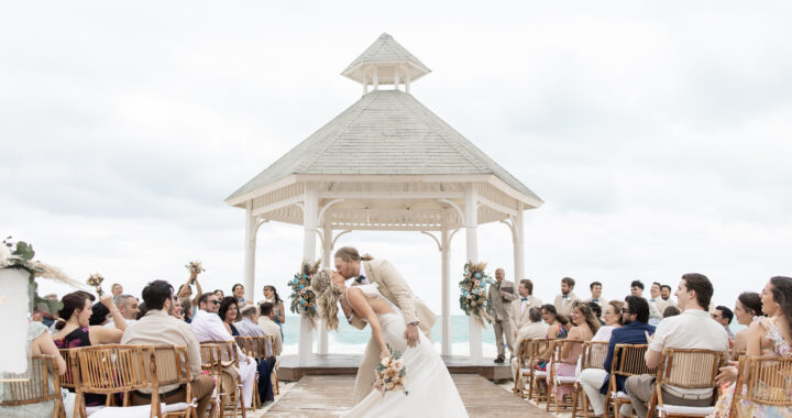 Couple kissing sea view beach gazebo